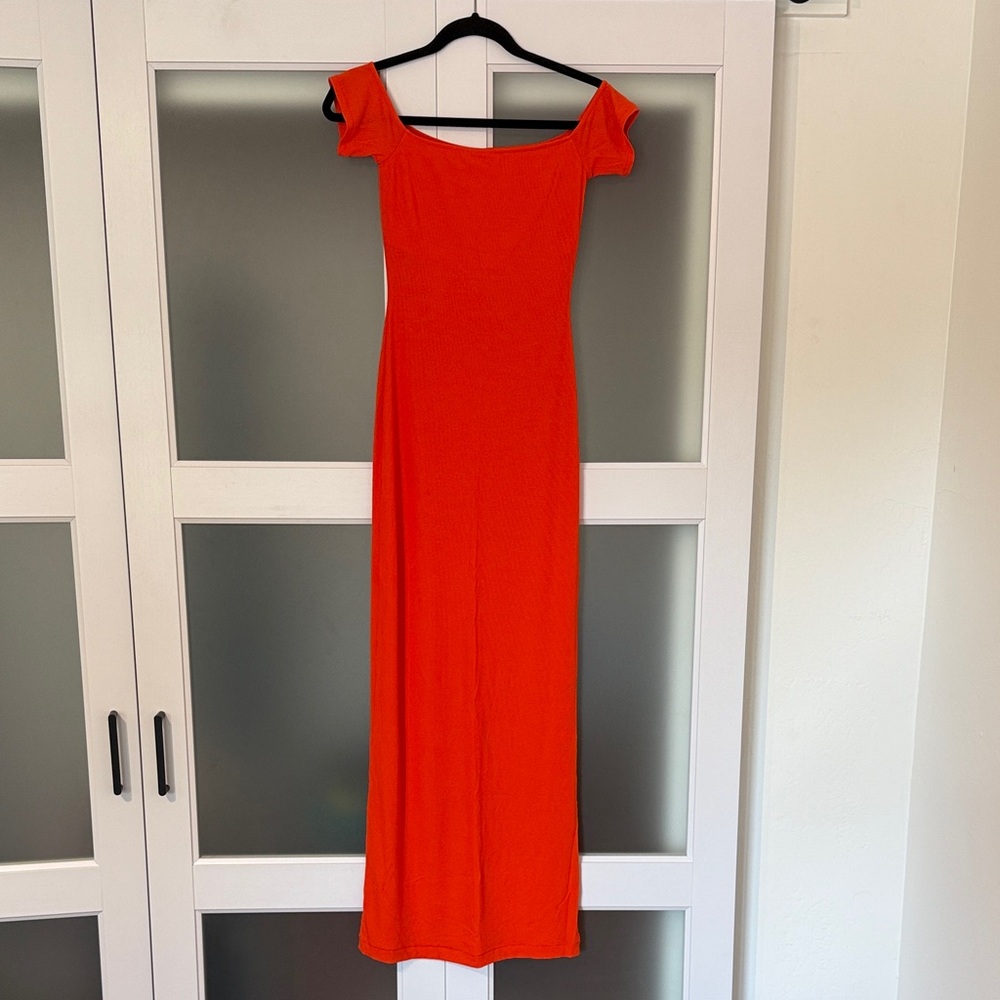 SKIMS Fire Off-Shoulder Ribbed Maxi Dress, Size Medium, NWOT
